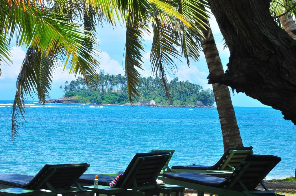 Ypsylon Tourist Resort Beruwala Exteriör bild