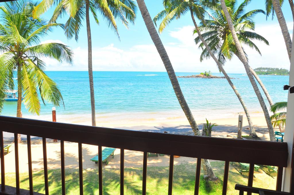 Ypsylon Tourist Resort Beruwala Exteriör bild