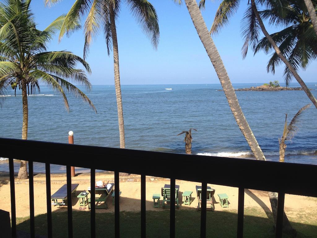 Ypsylon Tourist Resort Beruwala Exteriör bild