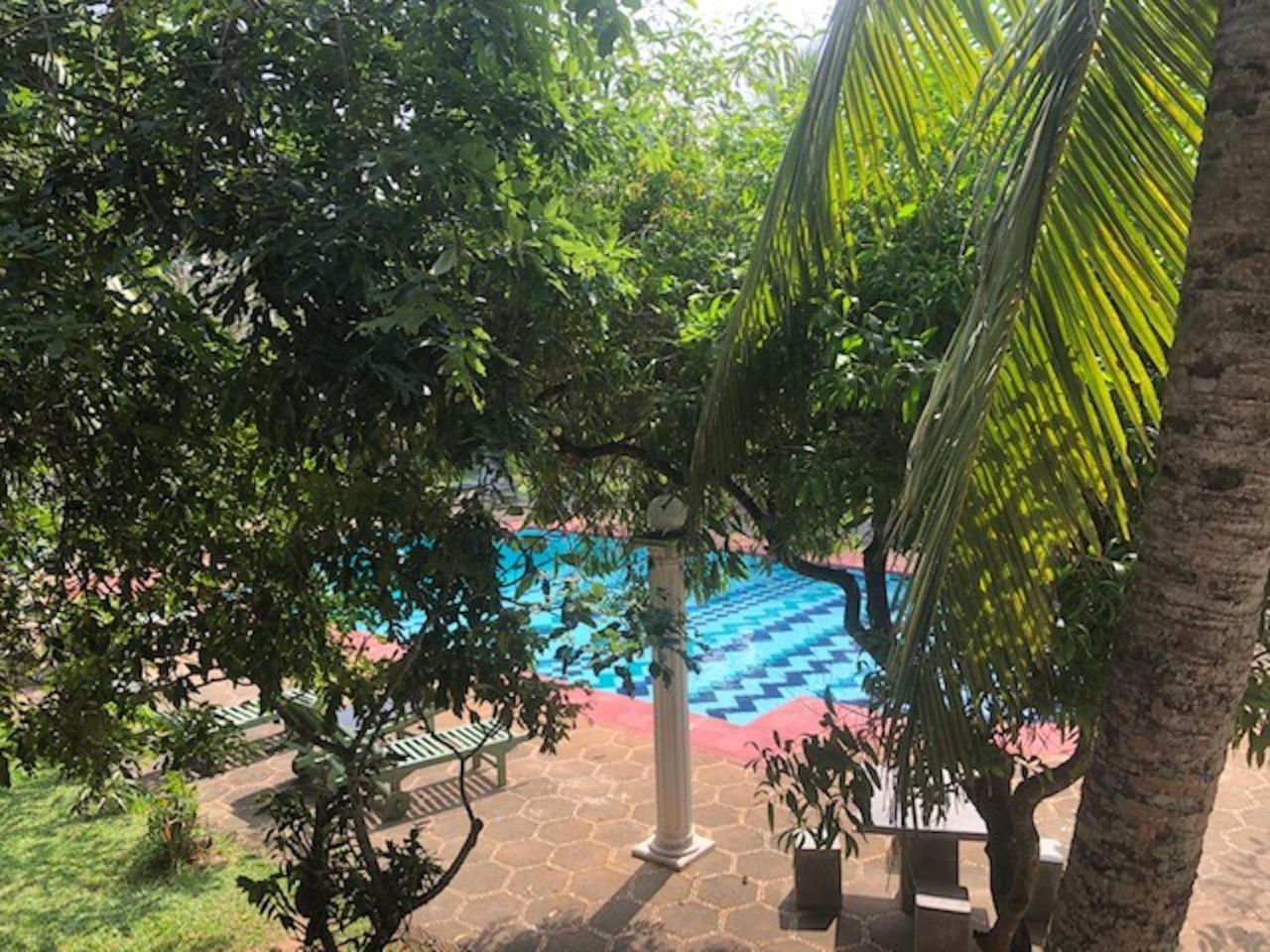 Ypsylon Tourist Resort Beruwala Exteriör bild